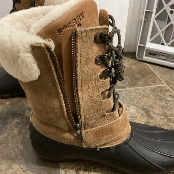 Women’s Sperry for J. Crew Shearwater Tall Duck Boots with Thinsulate Lining, 9M - Picture 7 of 10